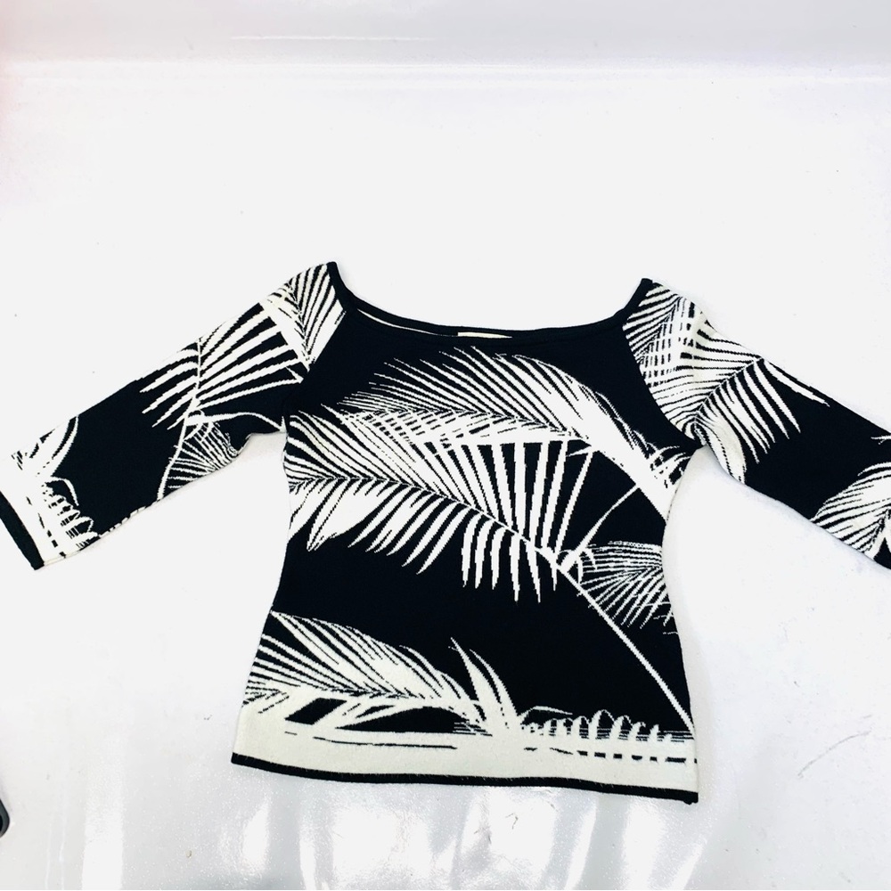 Vintage Cache Crop Sweater Woman Small Black‎ White Floral Print   Classic Retro